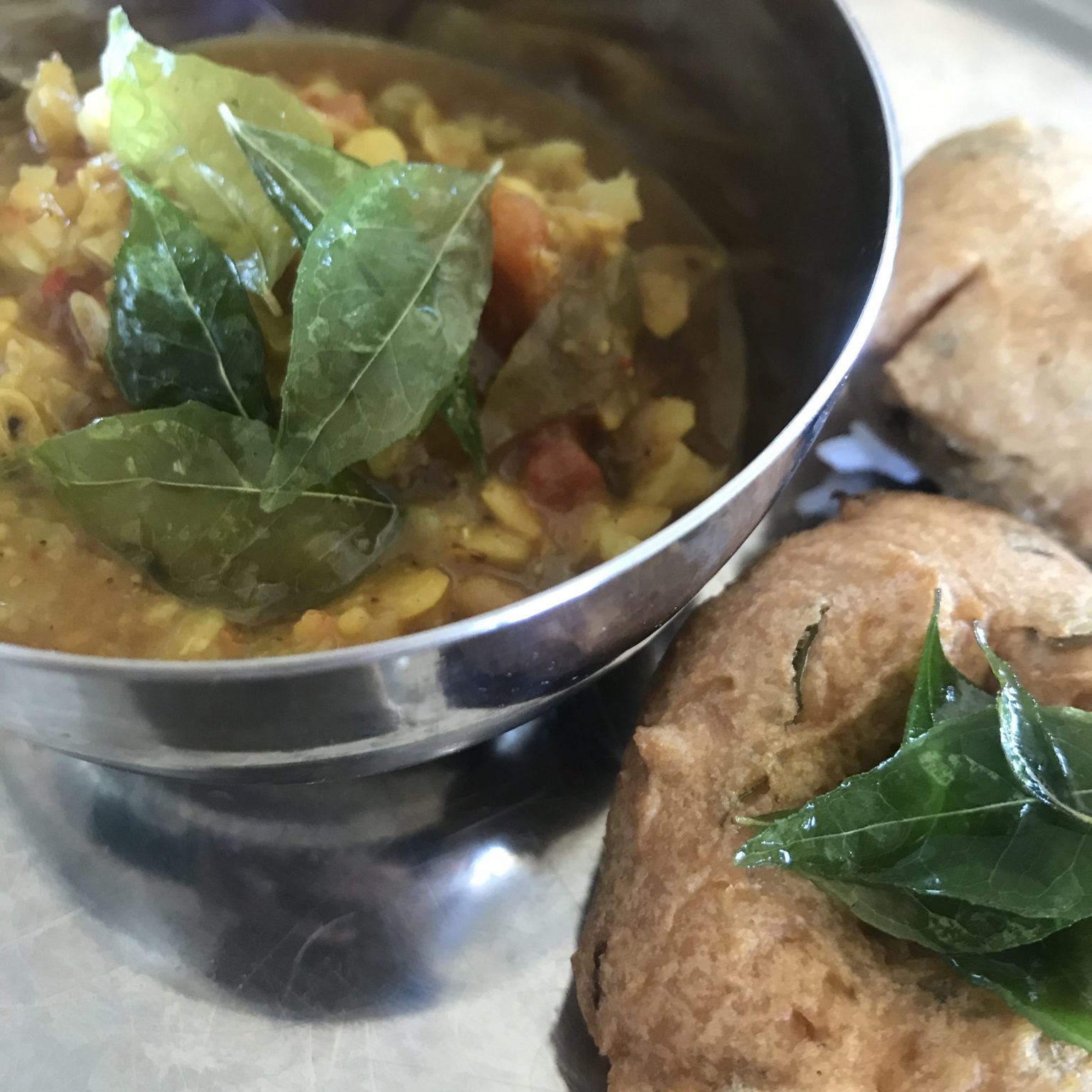 Fried curry leaves are in good shape after a month! curryleaf